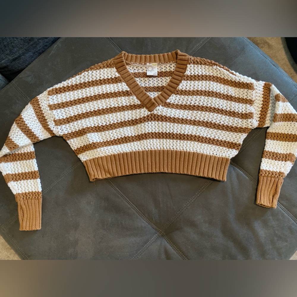 OFFLINE by Aerie V-Neck Striped Cropped Cotton Chunky Knit SweaterEUC SM